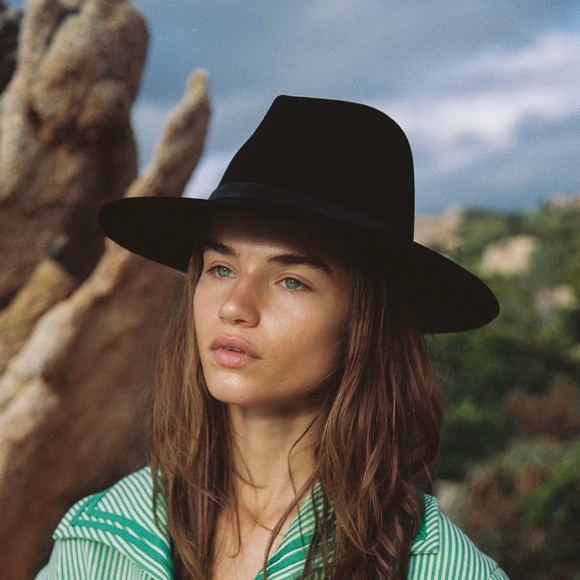 Black Grove lack of colour hat BNWOT - Picture 5 of 5